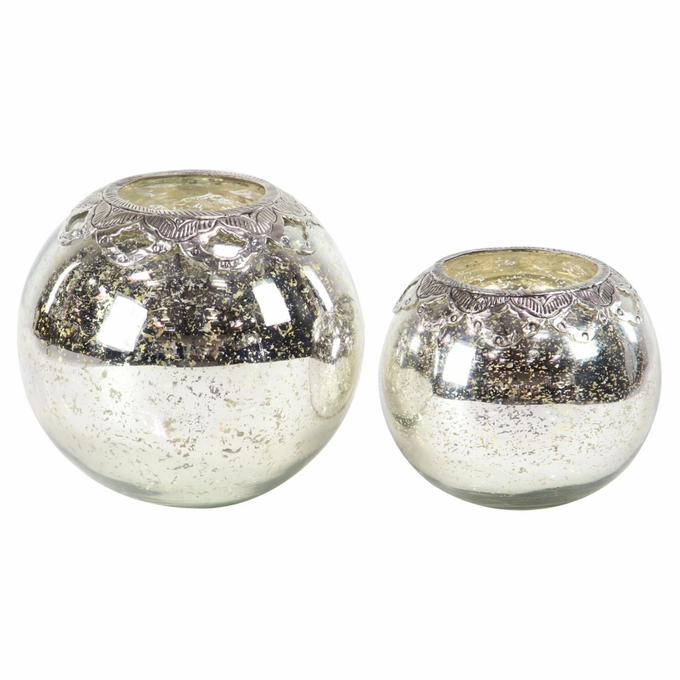 Brand new ๐ฏ DecMode Modern Round Silver Votive Candle Holders - Set Of 2 ๐งจ 1 Brand new ๐ฏ DecMode Modern Round Silver Votive Candle Holders - Set Of 2 ๐งจ